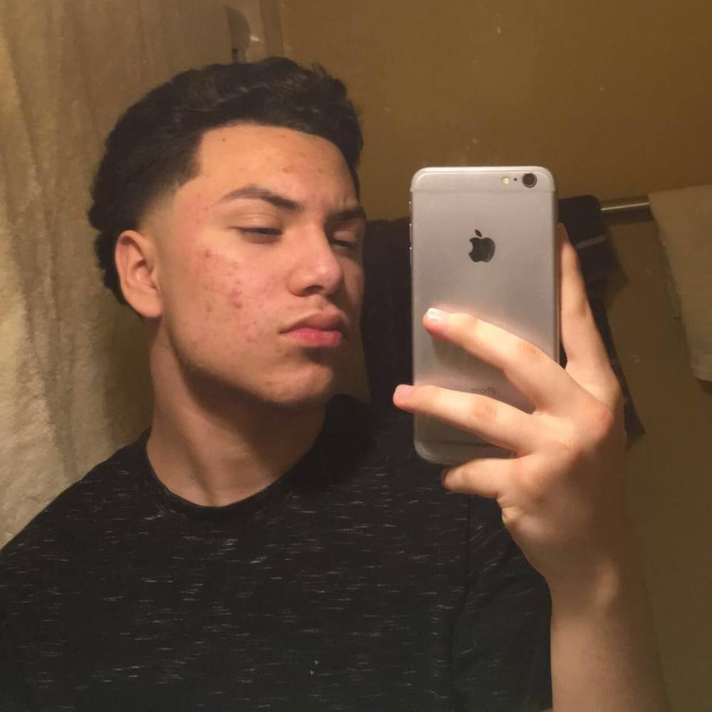 Meet your Posher, Sebas